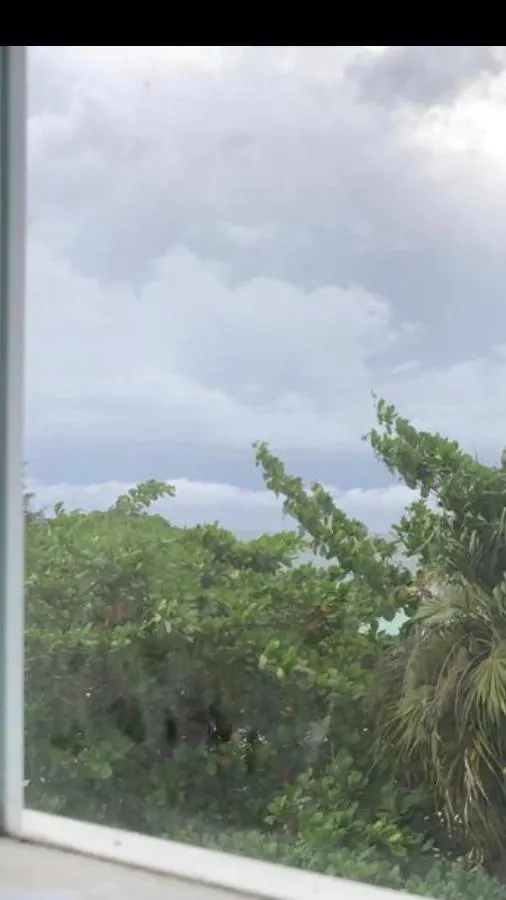 Marriott White Sands, Beachfront Condo At Negril Beach Club Appartement