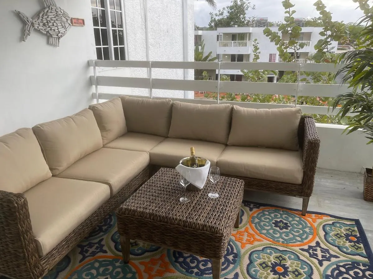 Marriott White Sands, Beachfront Condo At Negril Beach Club Appartement