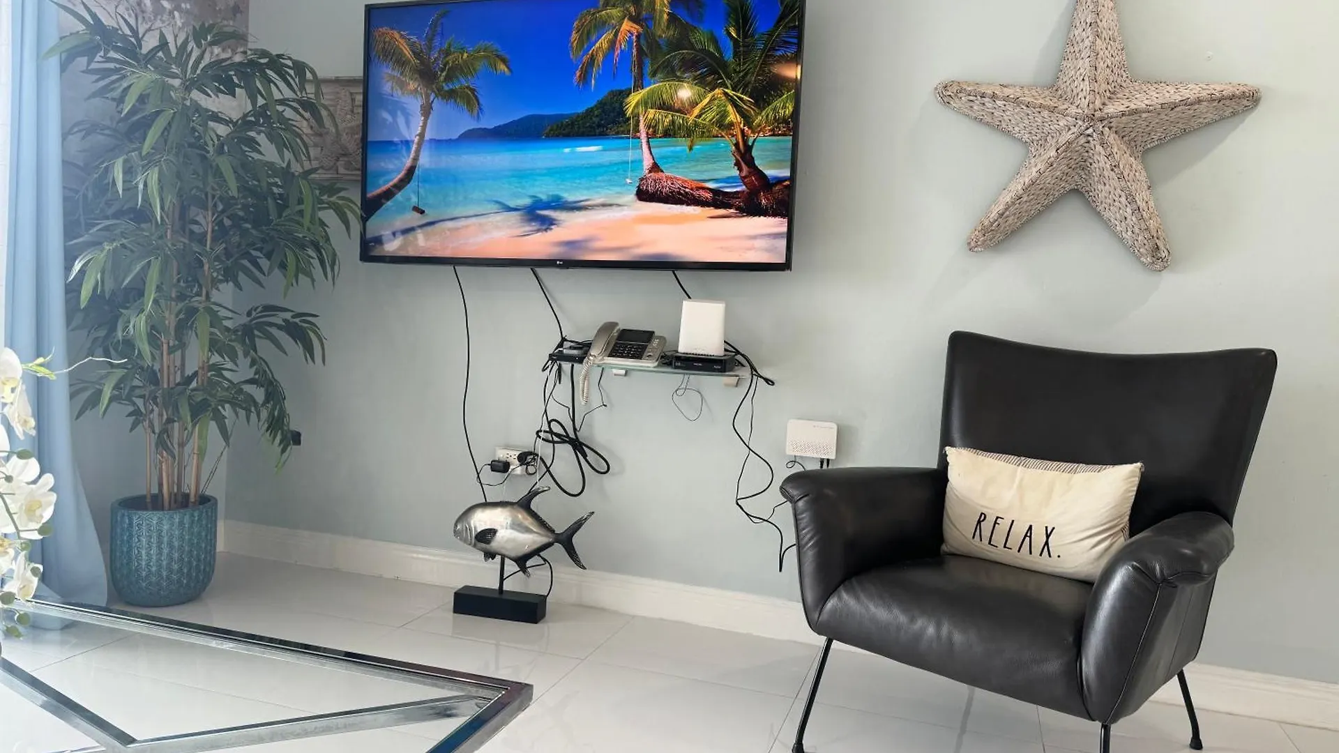 Marriott White Sands, Beachfront Condo At Negril Beach Club Appartement